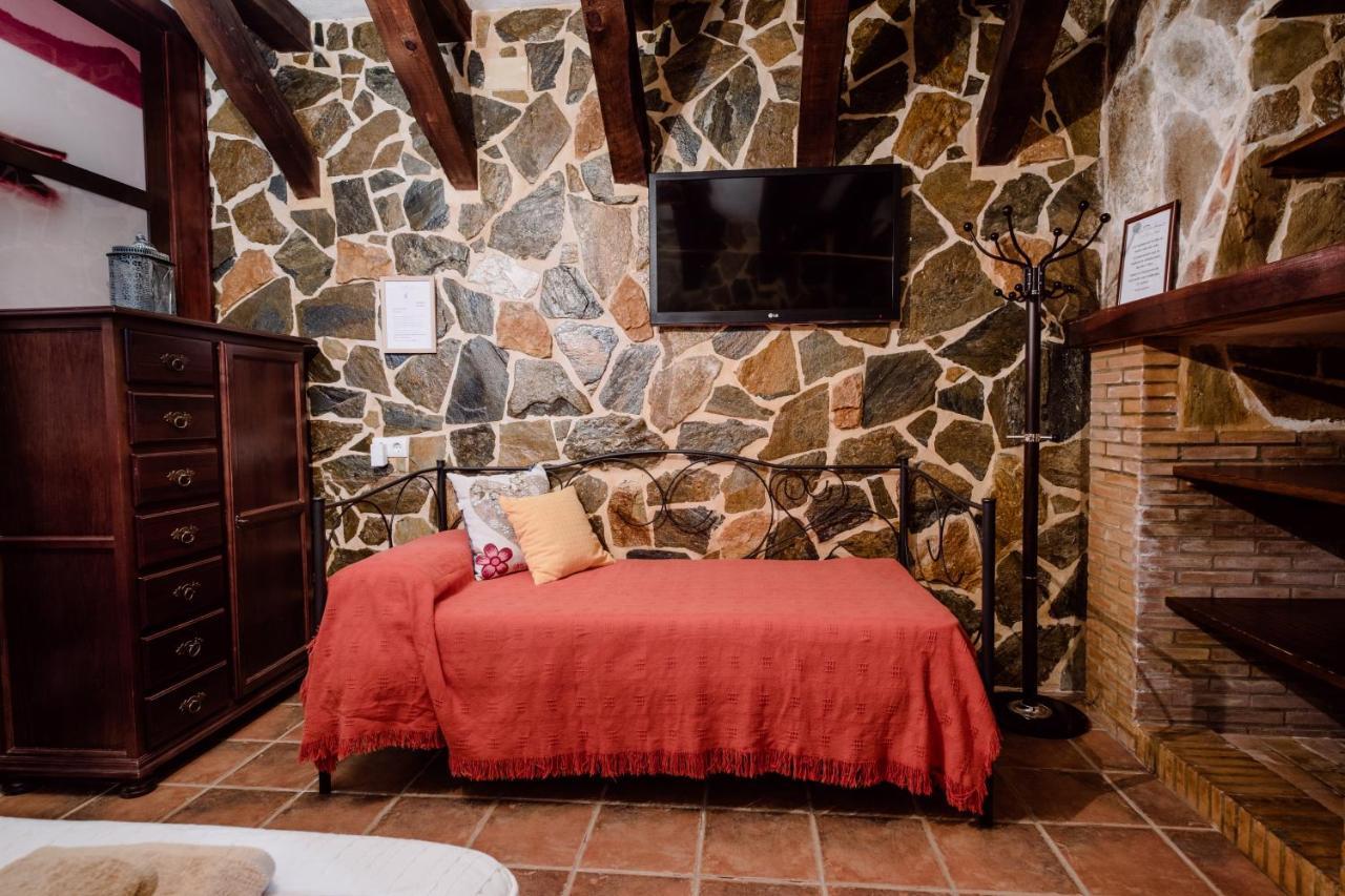 Hotel Rural Finca La Herencia Guadalcanal Buitenkant foto