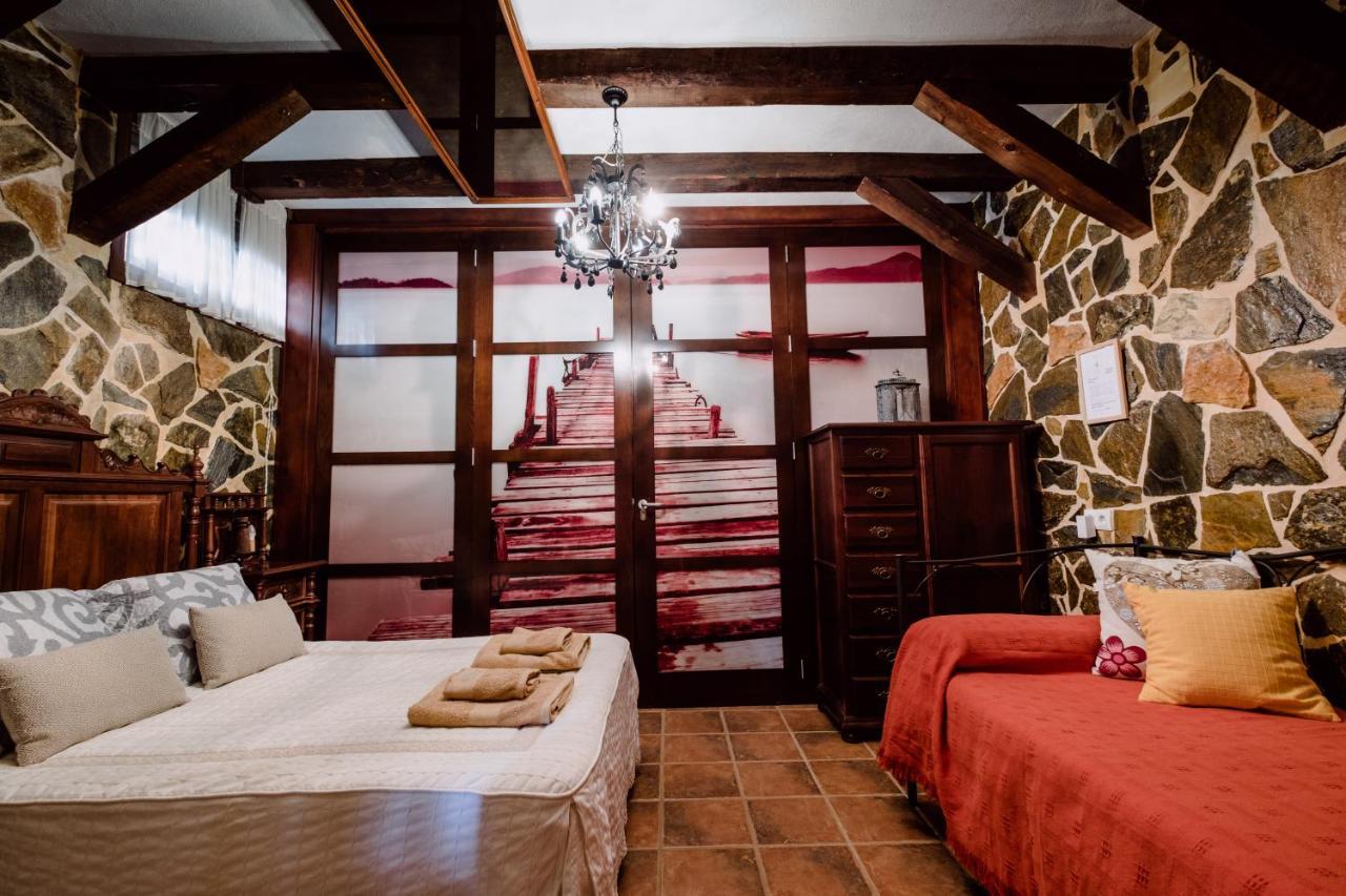 Hotel Rural Finca La Herencia Guadalcanal Buitenkant foto
